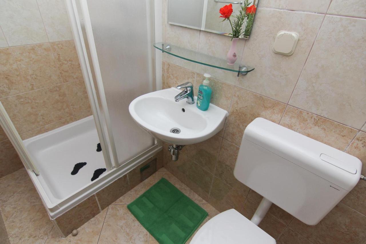 Apartments Villa Alex بوداكا المظهر الخارجي الصورة