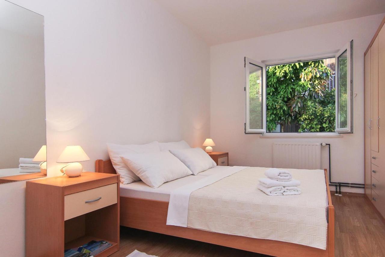Apartments Villa Alex بوداكا المظهر الخارجي الصورة