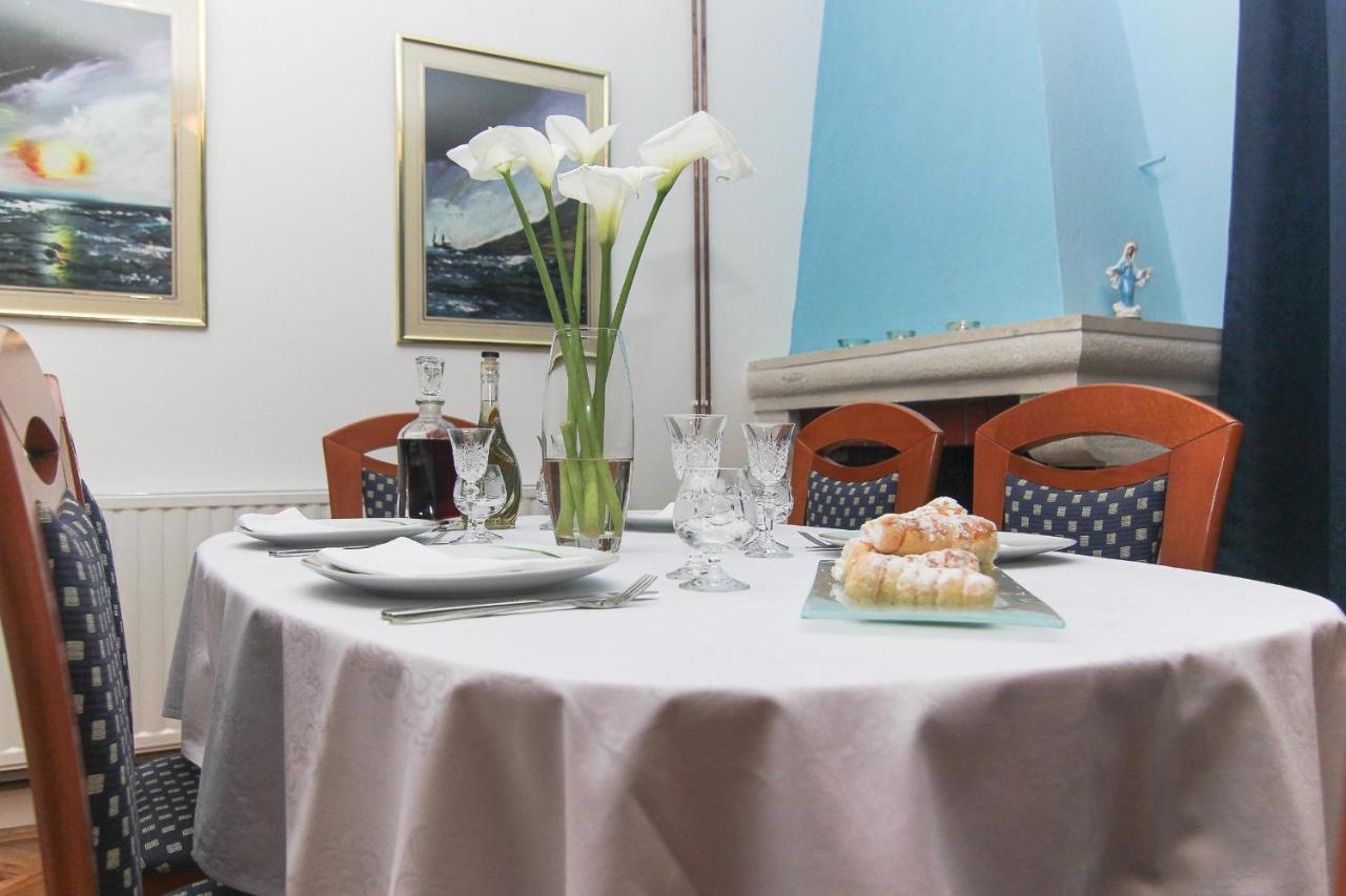 Apartments Villa Alex بوداكا المظهر الخارجي الصورة
