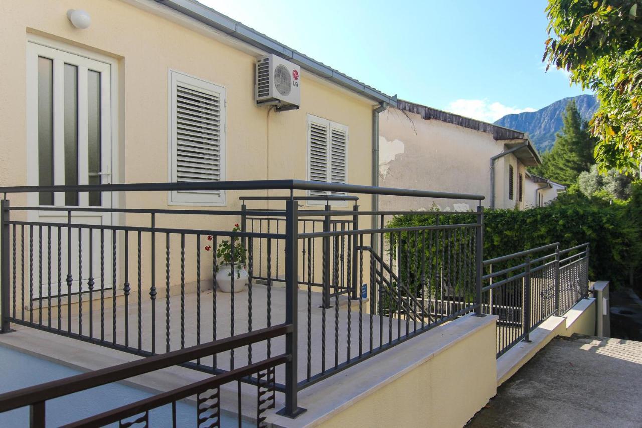 Apartments Villa Alex بوداكا المظهر الخارجي الصورة